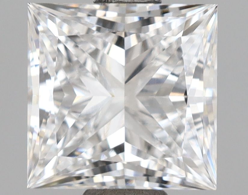 1.53 ct. princess Lab Grown Diamond front image
