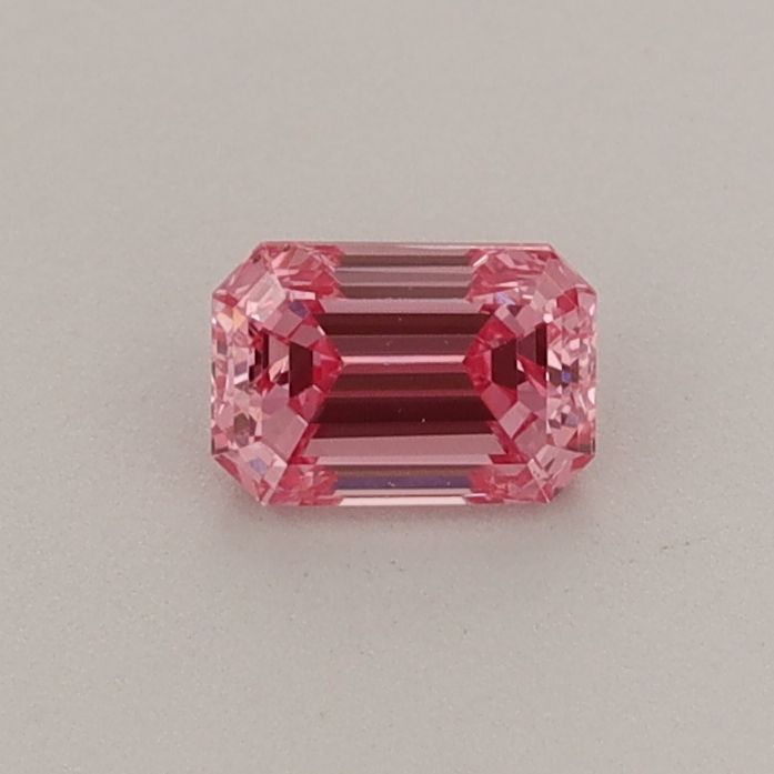 0.37 CT Fancy Vivid Pink EMERALD