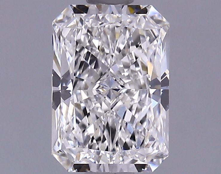 1.01 ct Radiant diamond