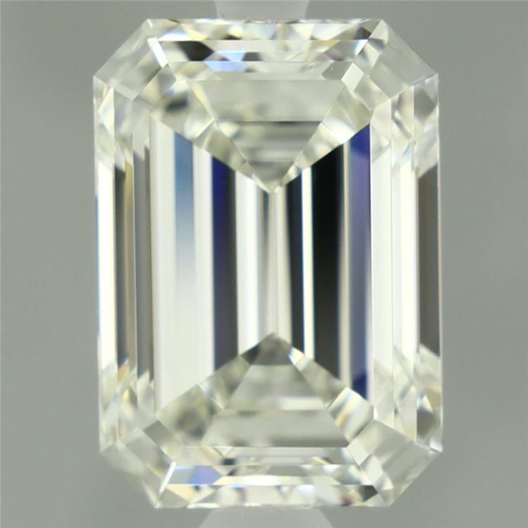 1.91 ct Emerald diamond