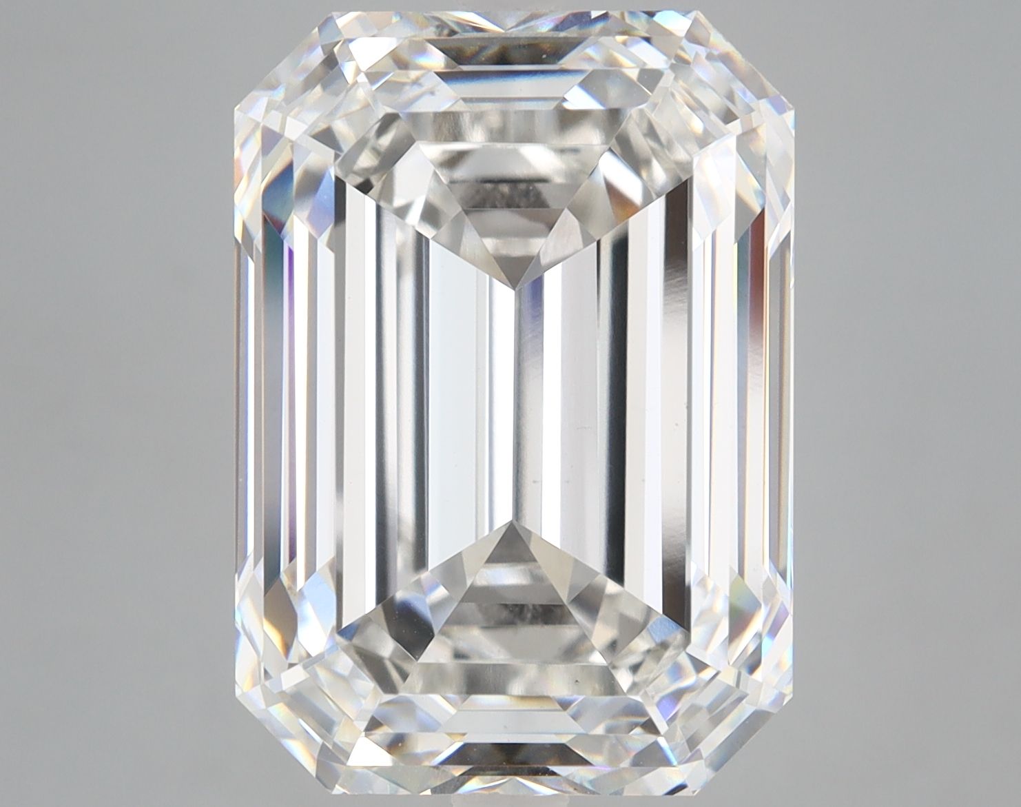 13.50 ct. emerald Lab Grown Diamond front image
