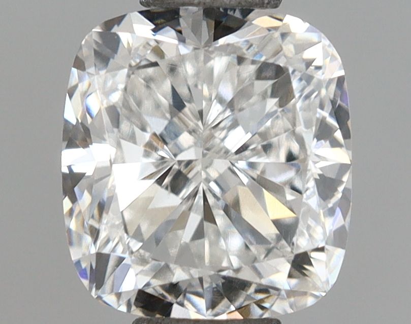 0.90 ct Cushion Modified diamond