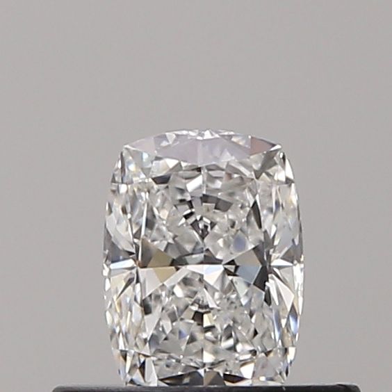 0.41 ct Cushion brilliant Diamond