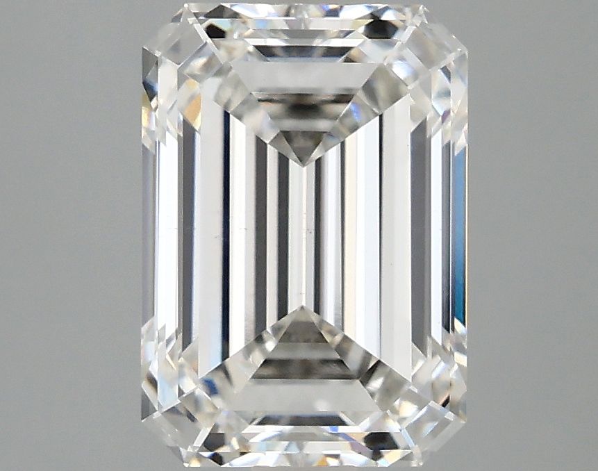 3.09 ct Emerald diamond