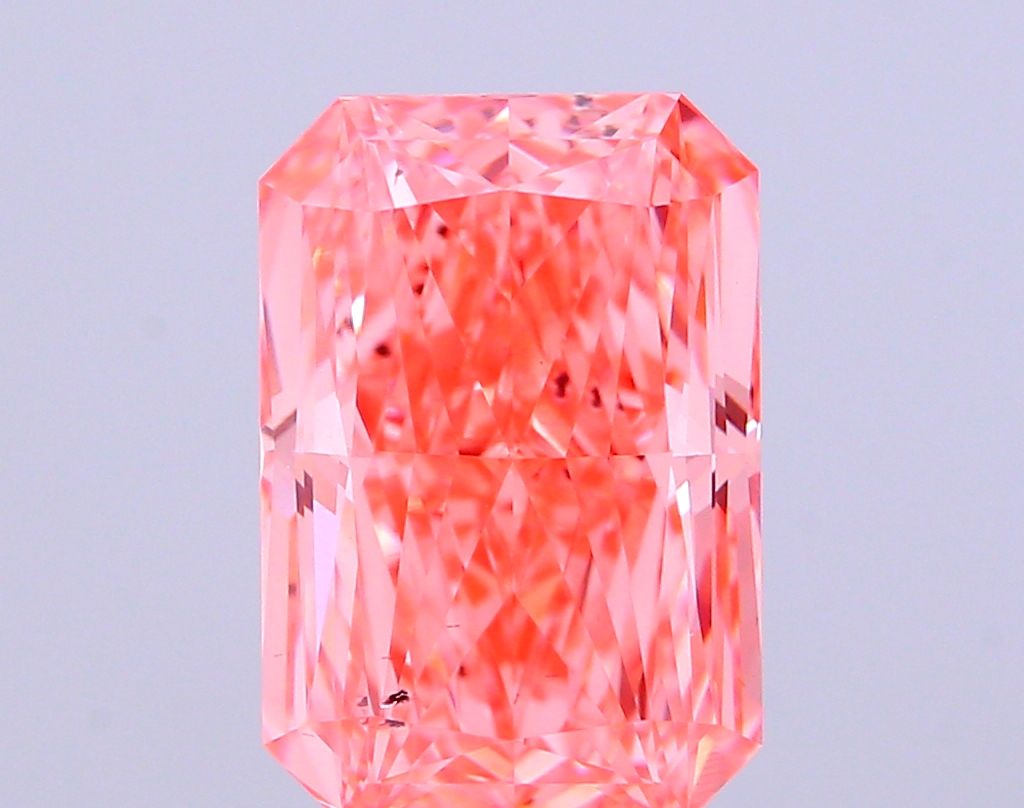 4.54 ct. radiant Lab Grown Diamond front image