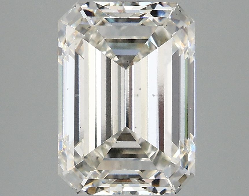 3.08 ct Emerald diamond