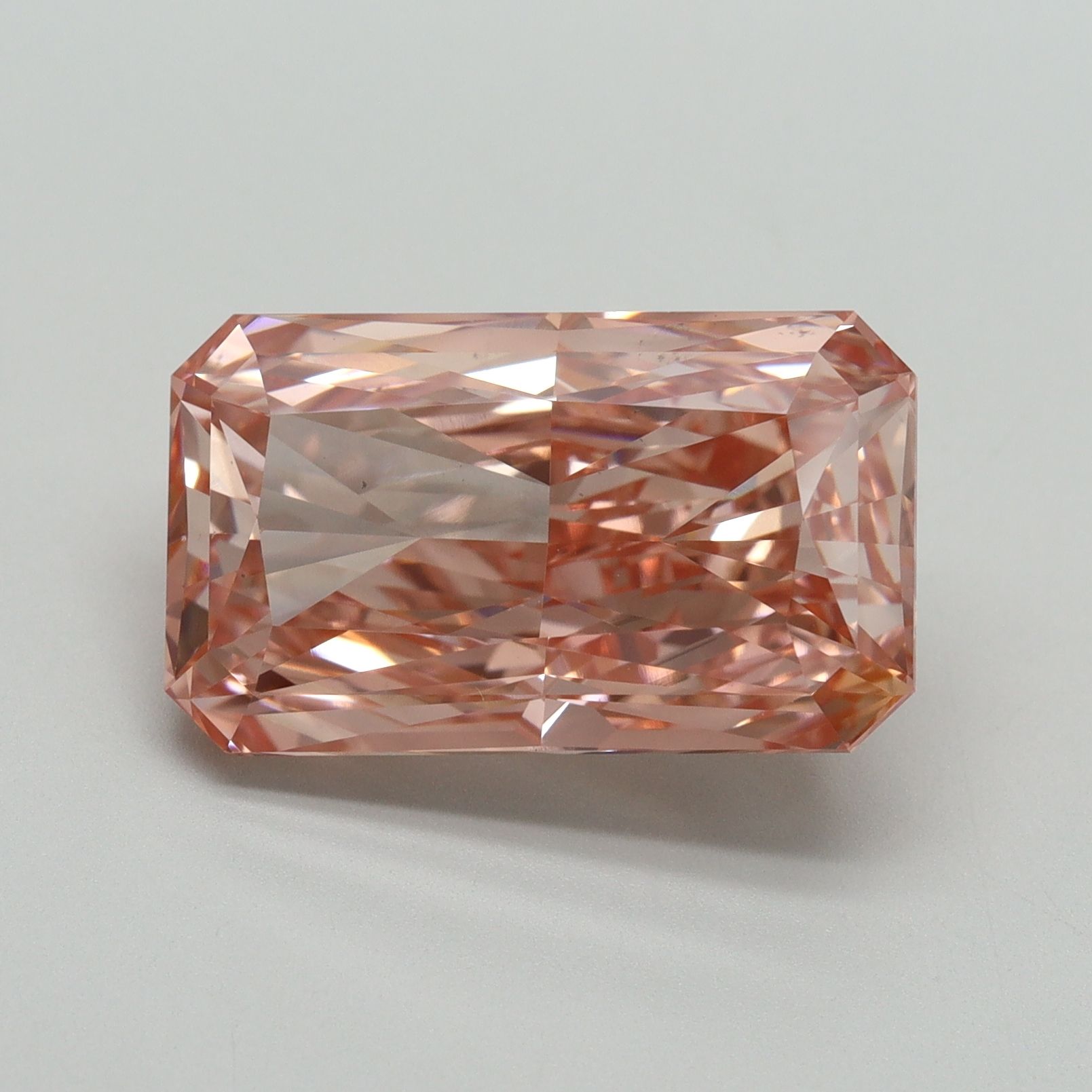 7.35 ct. radiant Lab Grown Diamond front image