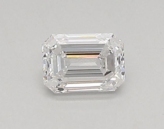 0.3 ct lab-grown Emerald Diamond