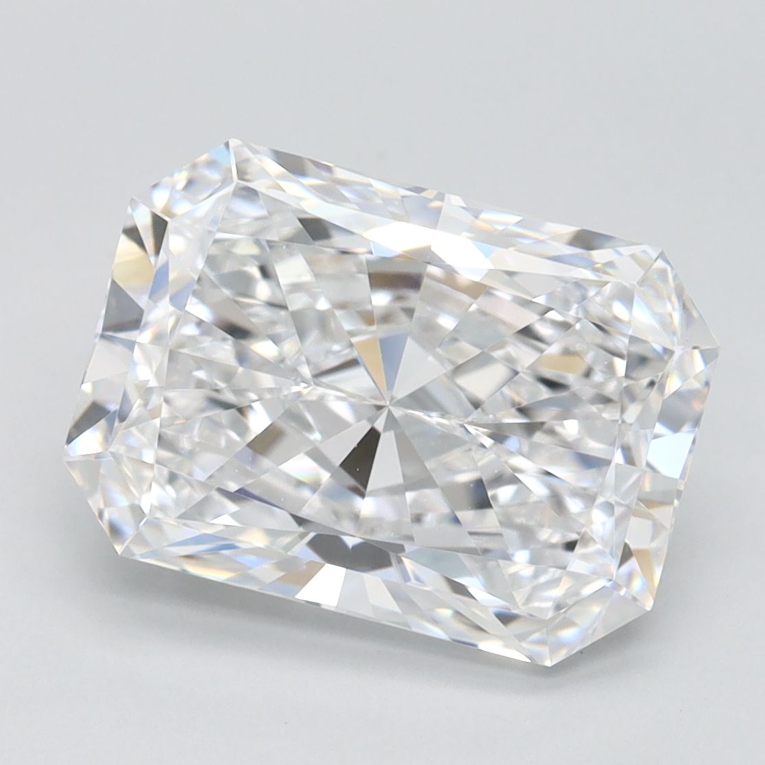 3.08 ct. radiant Lab Grown Diamond front image