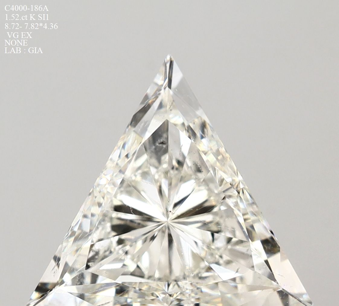 1.52 ct Triangular Diamond