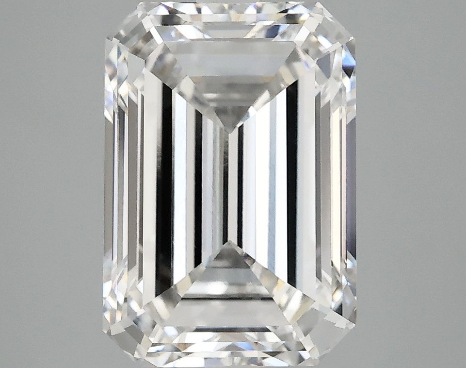 3.92 ct. emerald Lab Grown Diamond front image