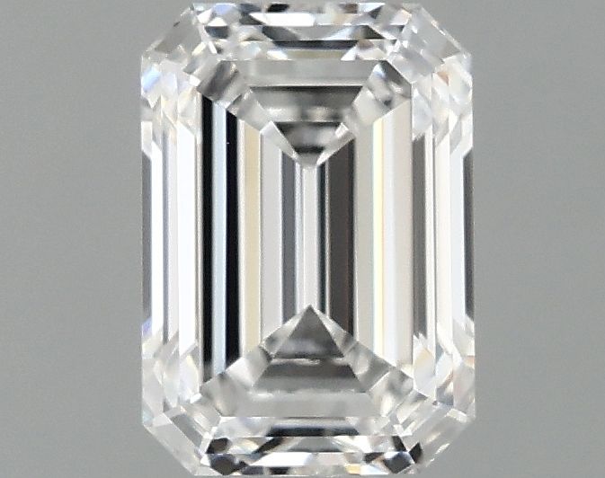 1.10 ct. emerald Lab Grown Diamond front image