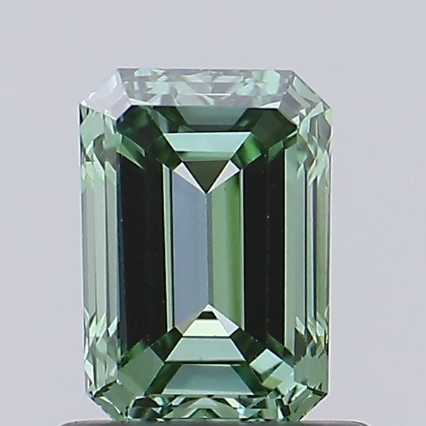 0.89 ct. emerald Lab Grown Diamond front image