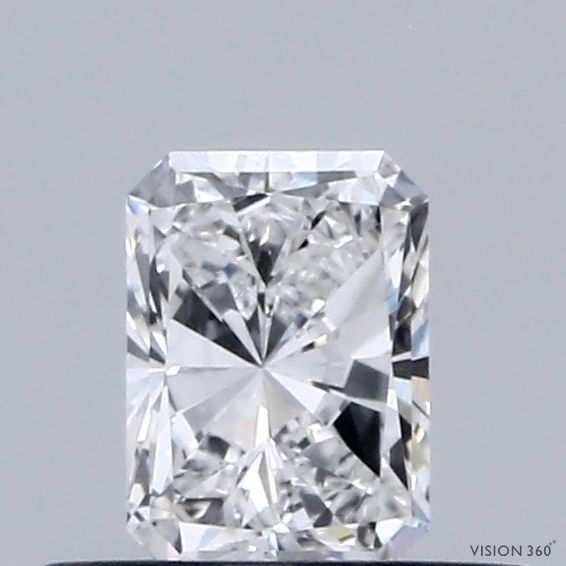 0.39 ct lab-grown Radiant Diamond
