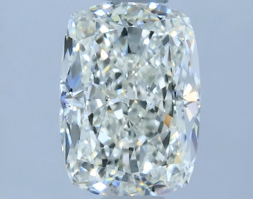 0.70 ct Cushion Brilliant diamond