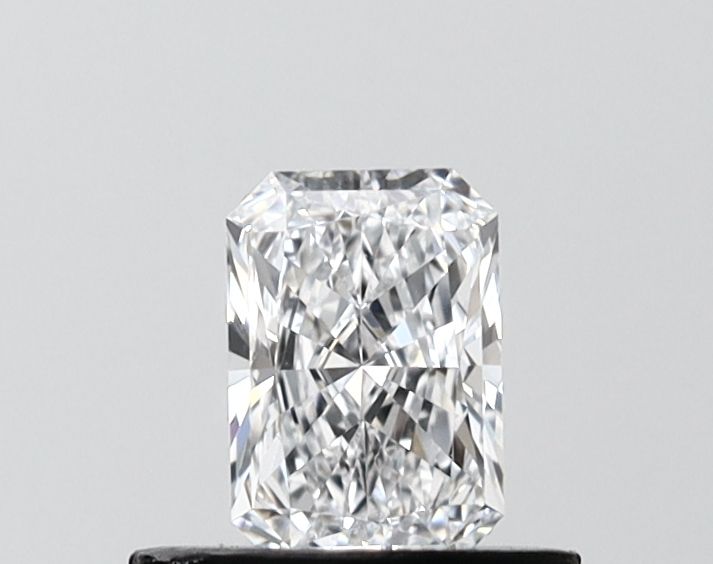 0.54 ct. radiant Lab Grown Diamond front image