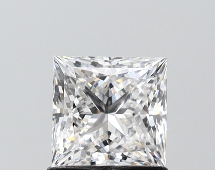 1.05 ct. princess Lab Grown Diamond front image