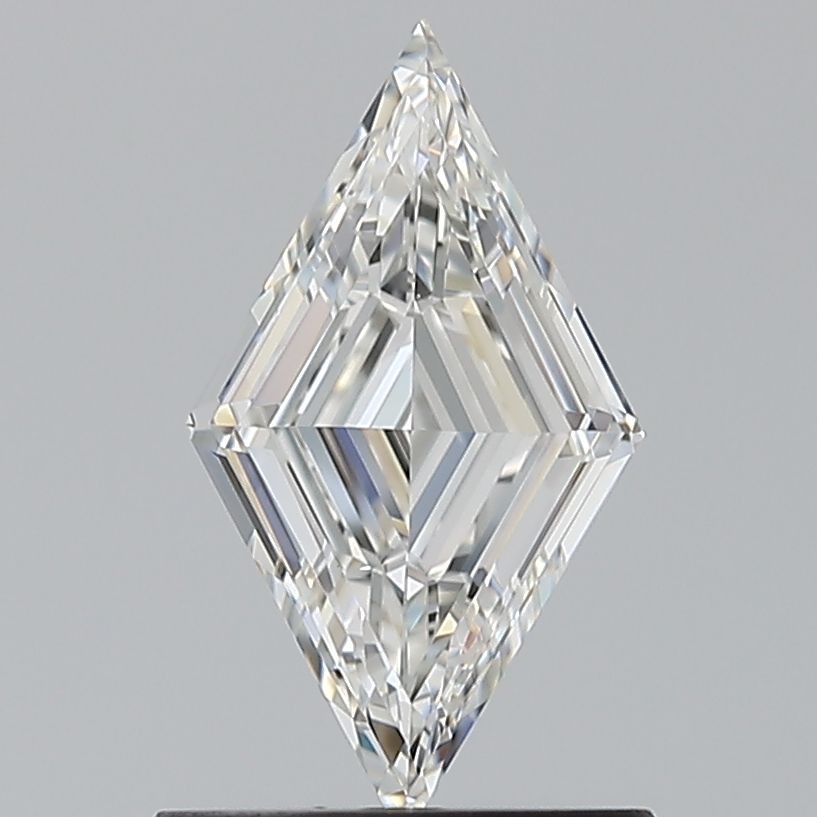 0.7 ct Lozenge Diamond