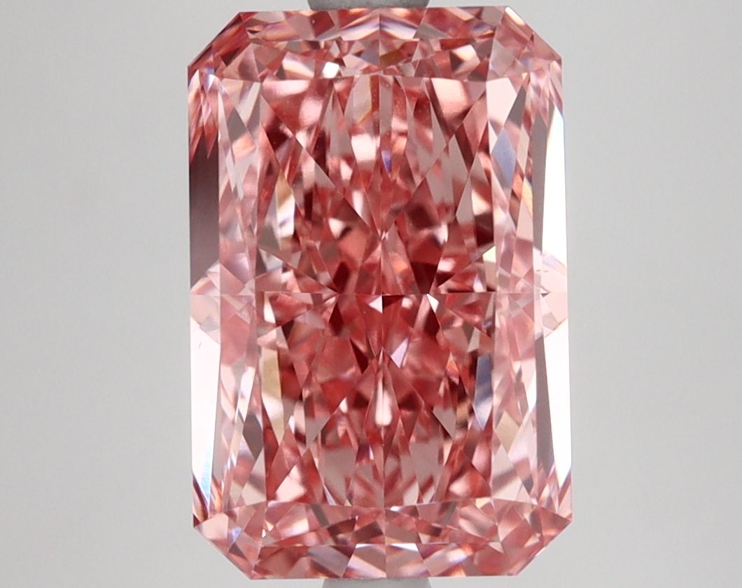 4.19 ct. radiant Lab Grown Diamond front image