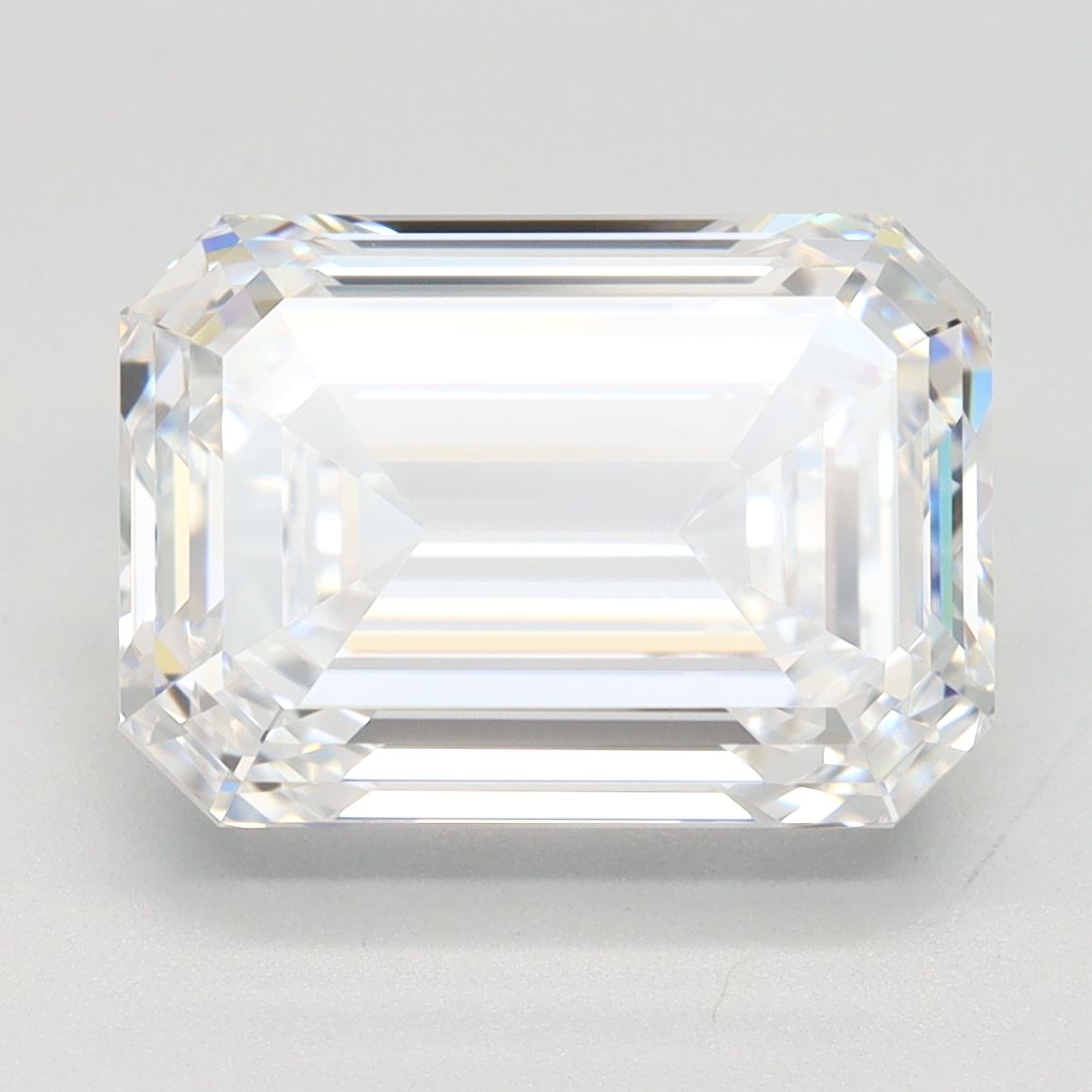 4.61 ct. emerald Lab Grown Diamond front image