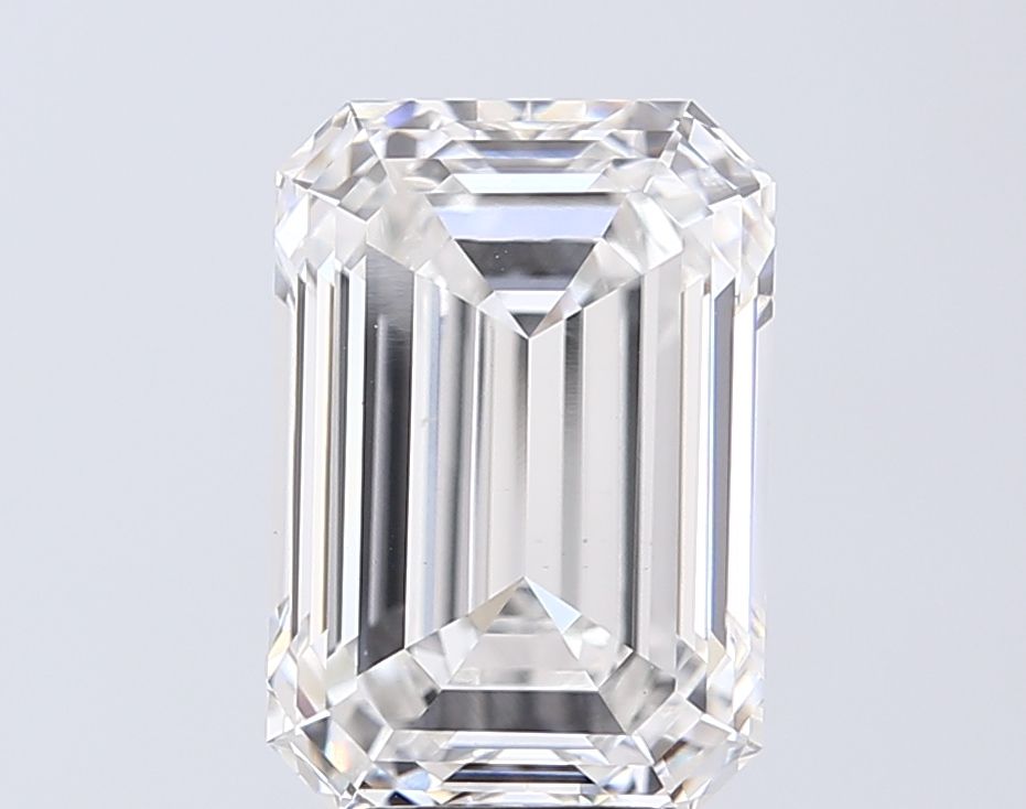 5.04 ct. emerald Lab Grown Diamond front image