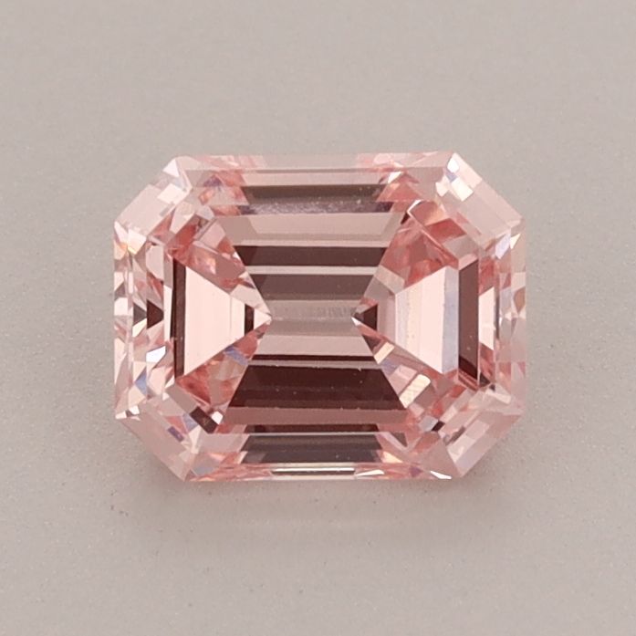 0.81 ct Emerald diamond