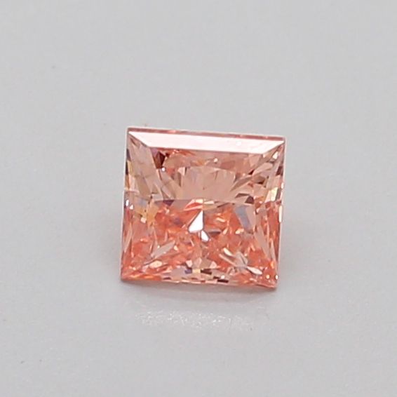 0.31 CT Fancy Intense Pink PRINCESS