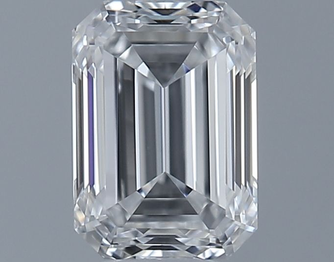 0.41 ct Emerald diamond
