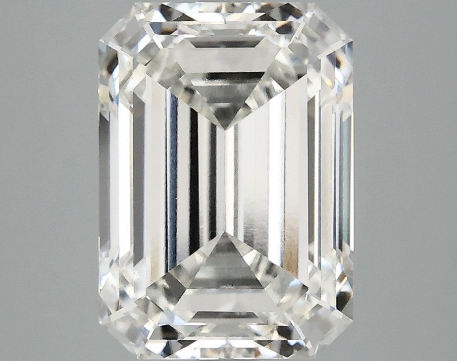 4.10 ct. emerald Lab Grown Diamond front image