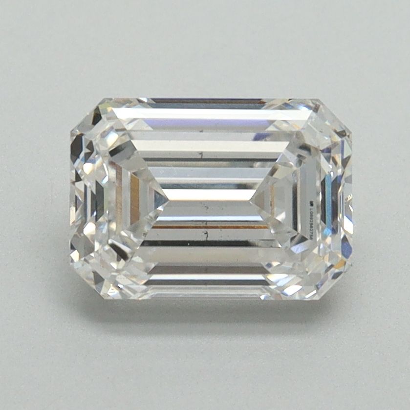 1.62 ct. emerald Lab Grown Diamond front image