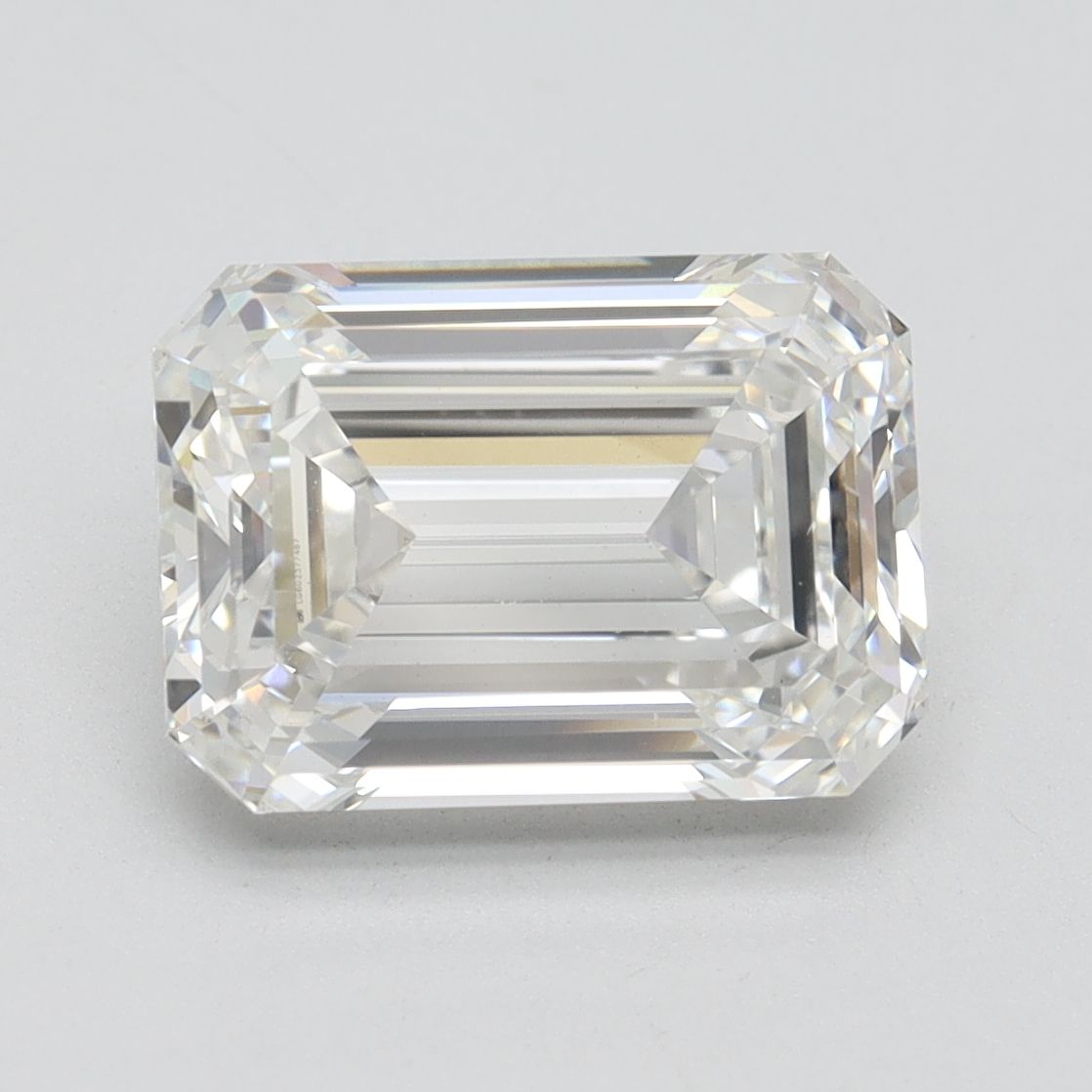 4.03 ct. emerald Lab Grown Diamond front image