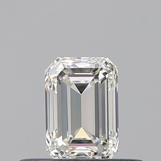 0.31 ct Emerald diamond