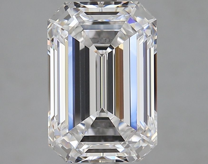 4.05 ct. emerald Lab Grown Diamond front image