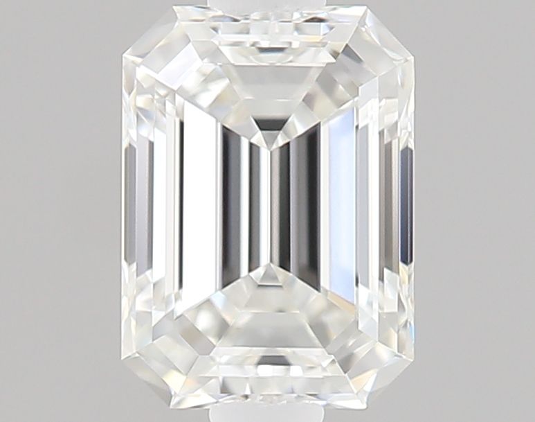 0.40 ct Emerald diamond