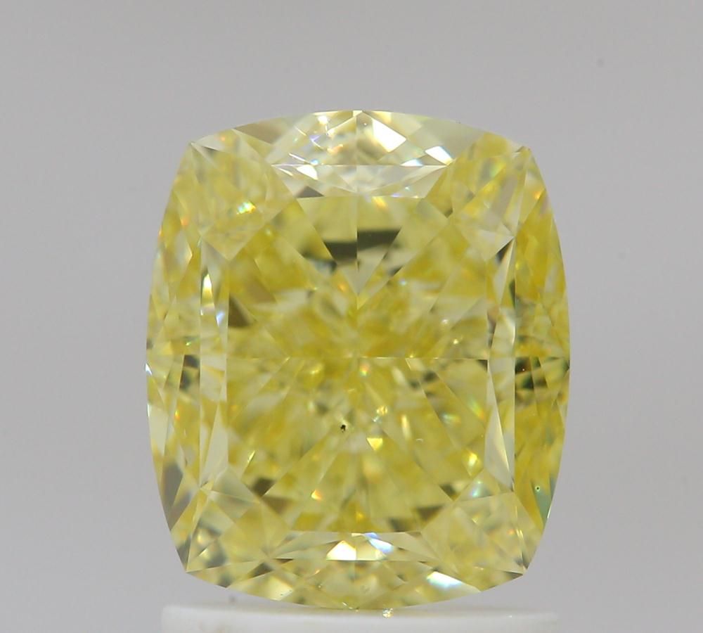 2.01 ct Cushion Brilliant diamond