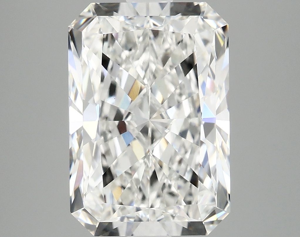 4.59 ct. radiant Lab Grown Diamond front image