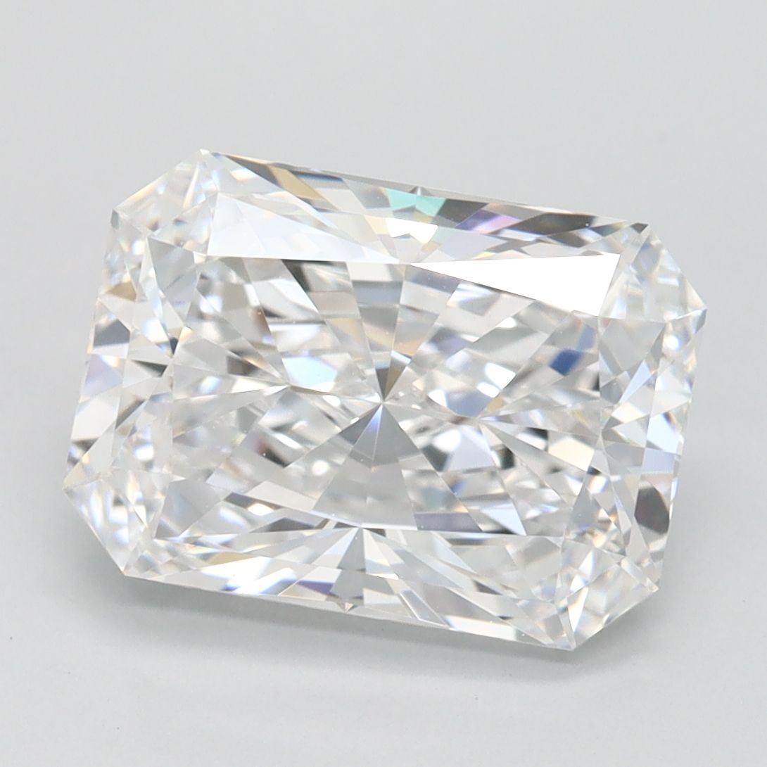 3.05 ct. radiant Lab Grown Diamond front image