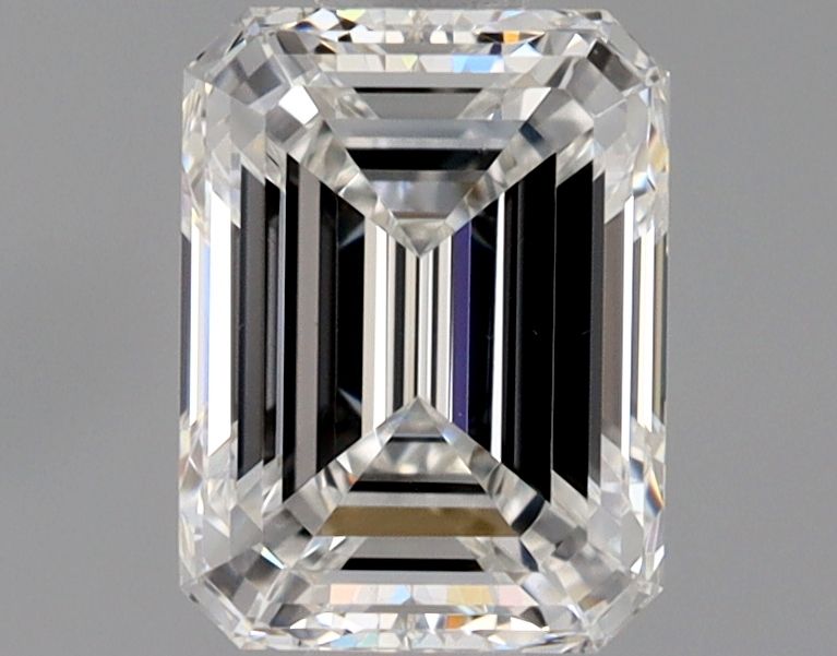 0.70 ct Emerald diamond