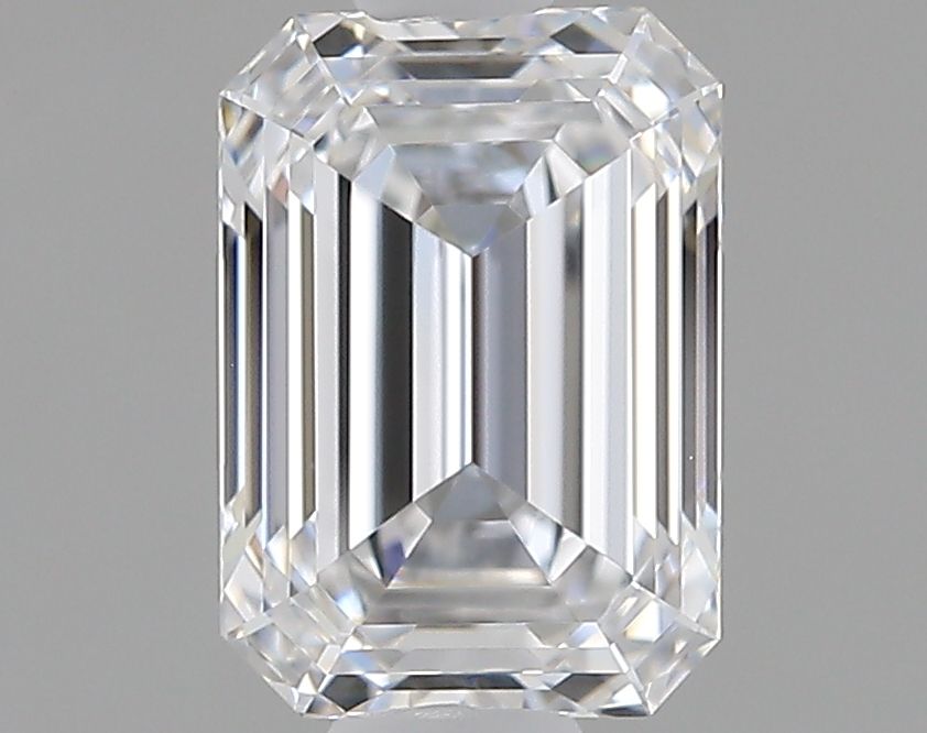1.54 ct. emerald Lab Grown Diamond front image
