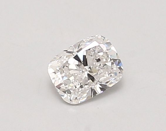 0.4 ct lab-grown Cushion modified Diamond