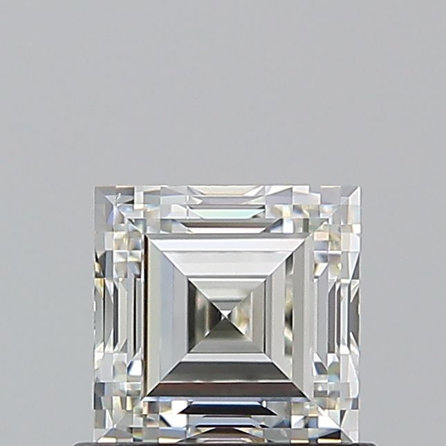 0.9 ct Square radiant Diamond
