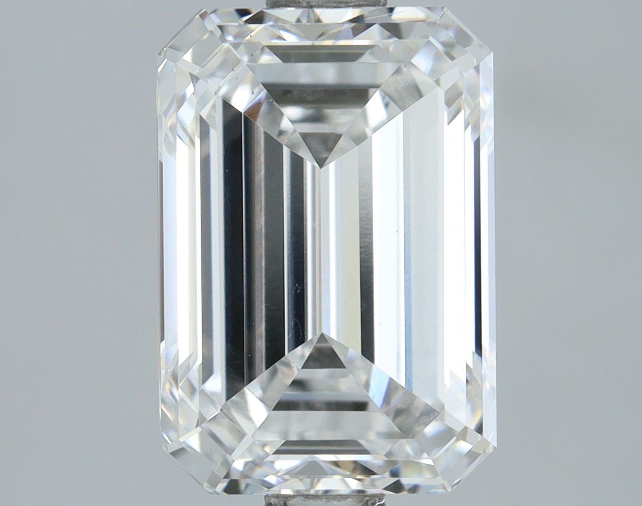 2.02 ct. emerald Lab Grown Diamond front image