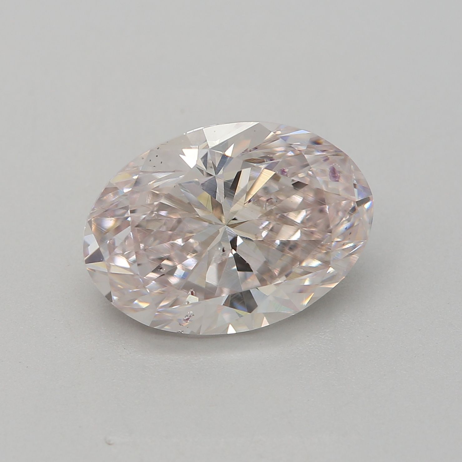 Diament 2.01 ct Very Light Pink/SI2