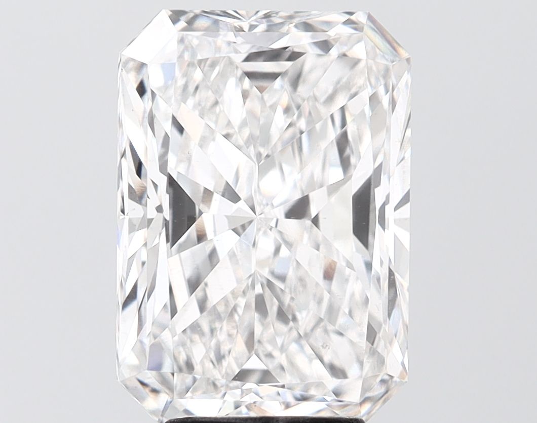 4.50 ct. radiant Lab Grown Diamond front image