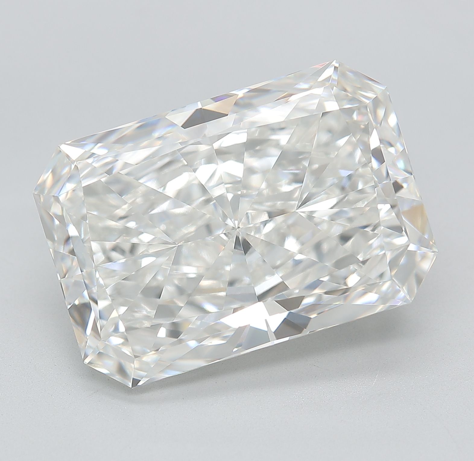 15.05 ct. radiant Lab Grown Diamond front image