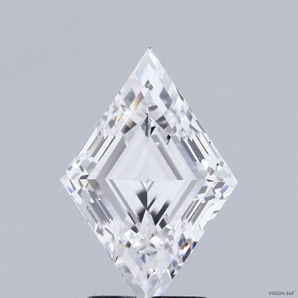 3.05 ct lab-grown Lozenge Diamond