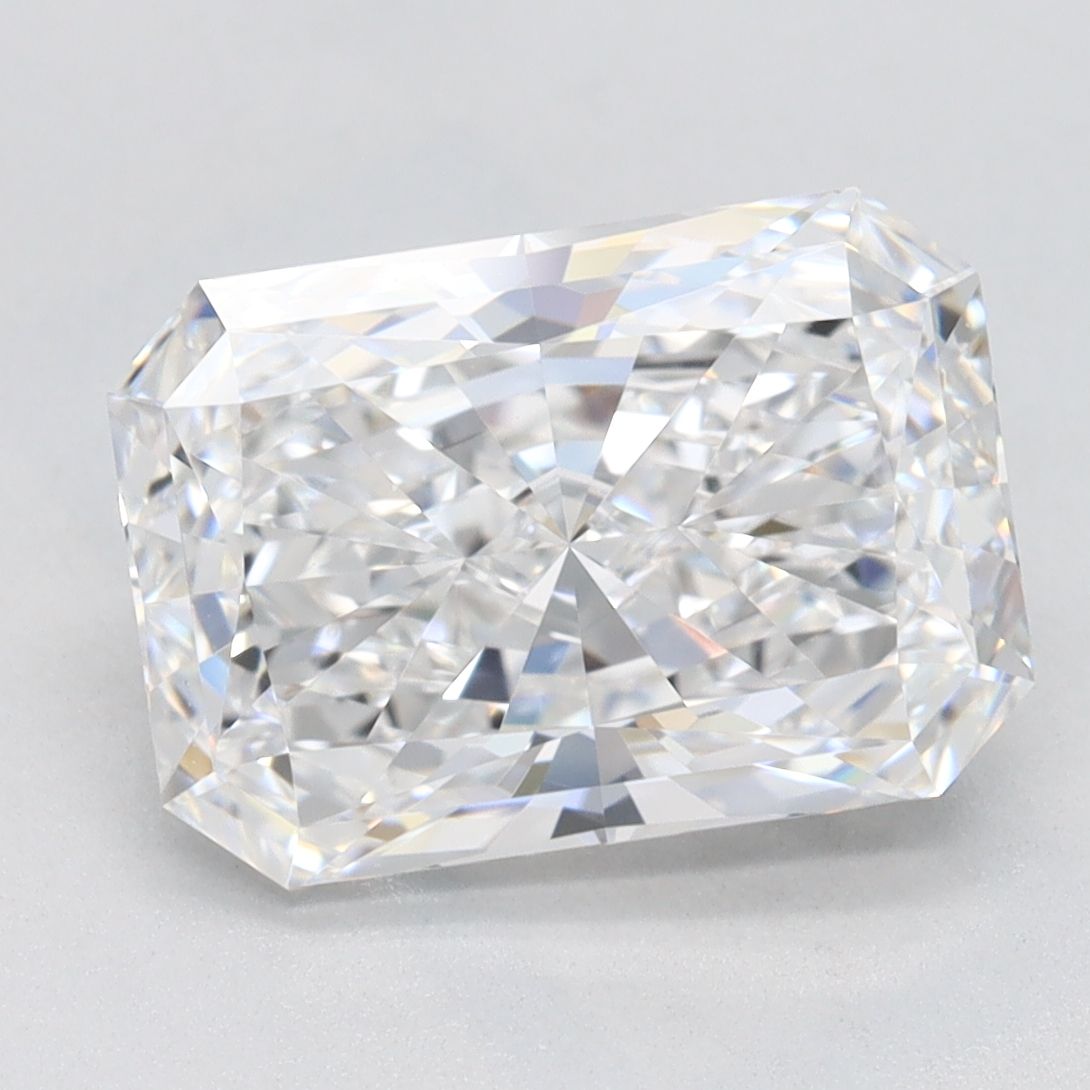 3.09 ct. radiant Lab Grown Diamond front image
