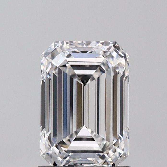 1.54 ct. emerald Lab Grown Diamond front image