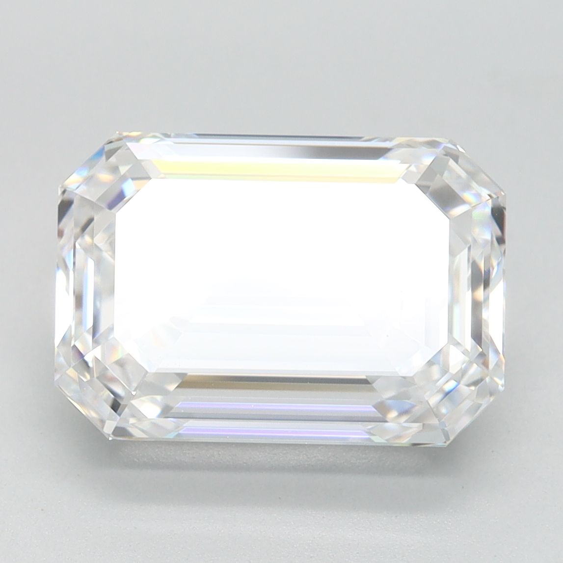 4.06 ct. emerald Lab Grown Diamond front image