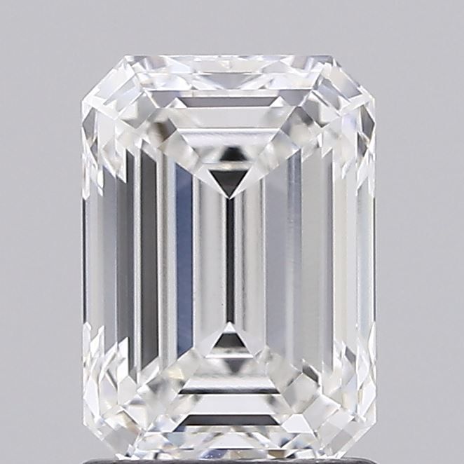 1.56 ct. emerald Lab Grown Diamond front image
